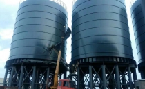 钢铁的“逆袭”:从肌肉硬汉到建筑界的轻盈舞者